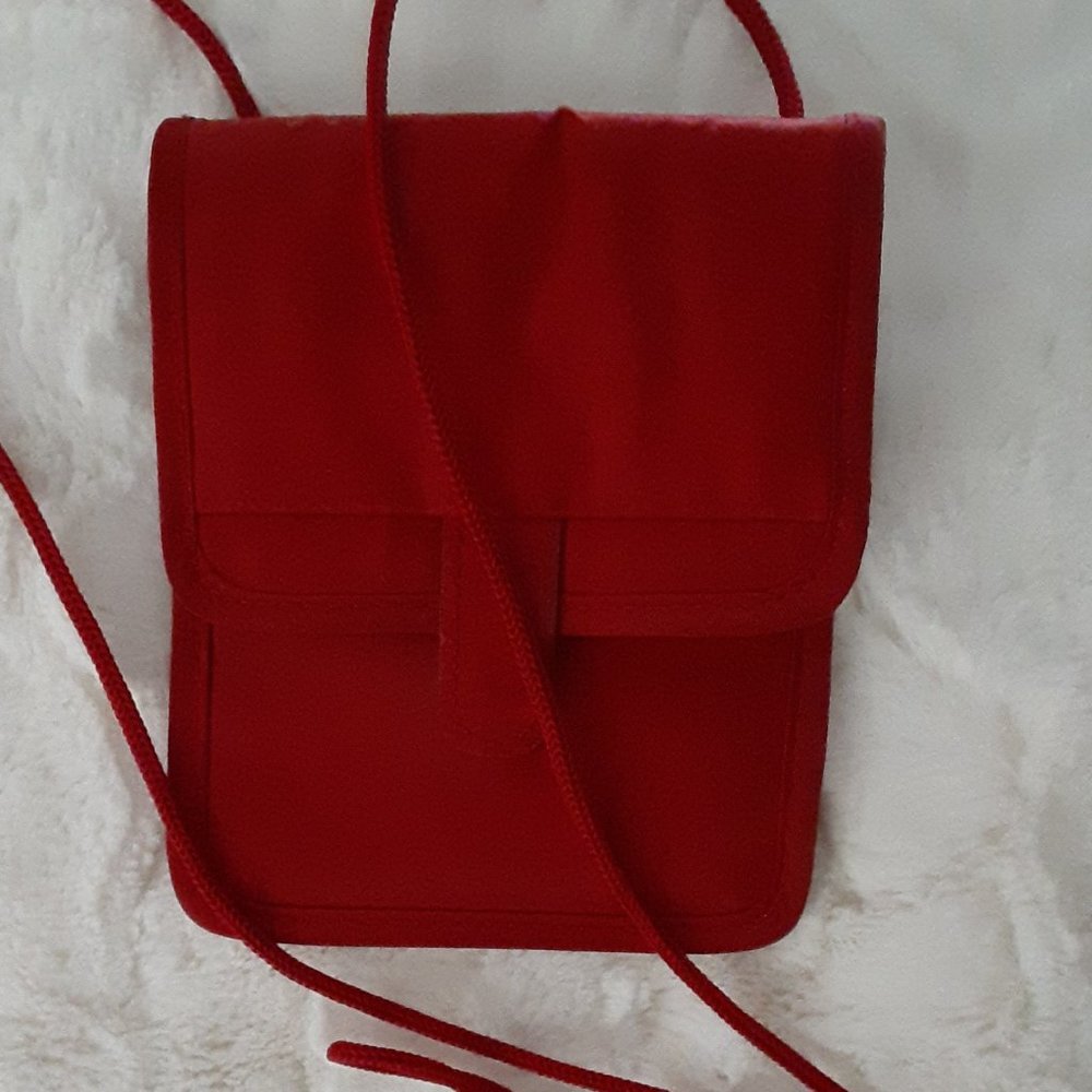 Travelon cross-body pouch